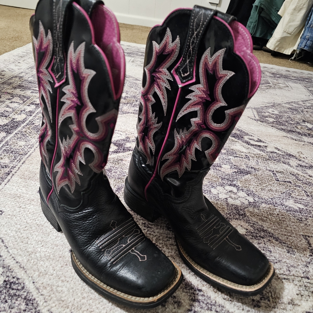 Ariat Black Boots with Pink and White Embroidery